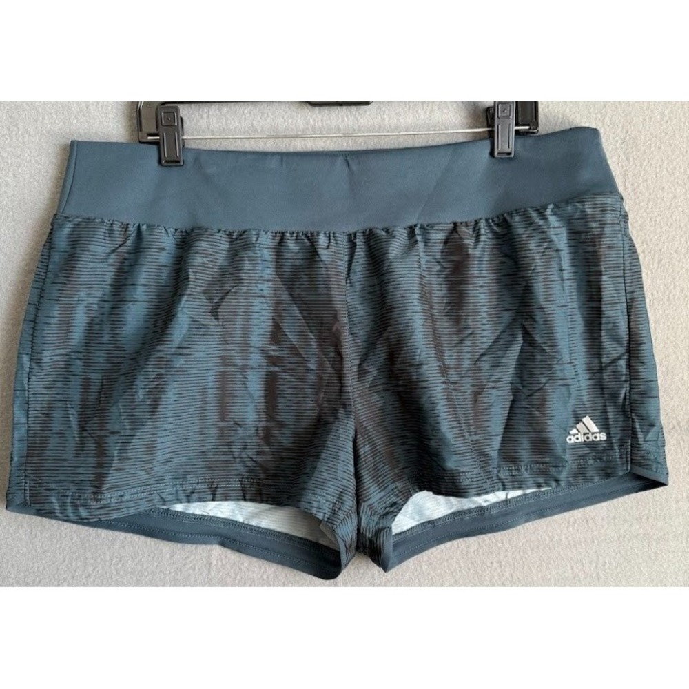 Adidas Shorts Women Size XL Green Running Training Athletic Workout‎ Lightweight